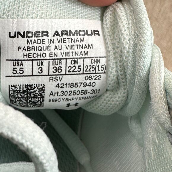 Under Armour Charged Breathe Lace TR Low Illusion Womens Size 5.5 Green Sneakers - Picture 8 of 11